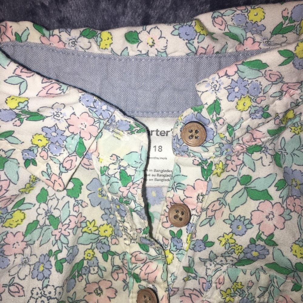Carter's Romper 18mo - Picture 2 of 2